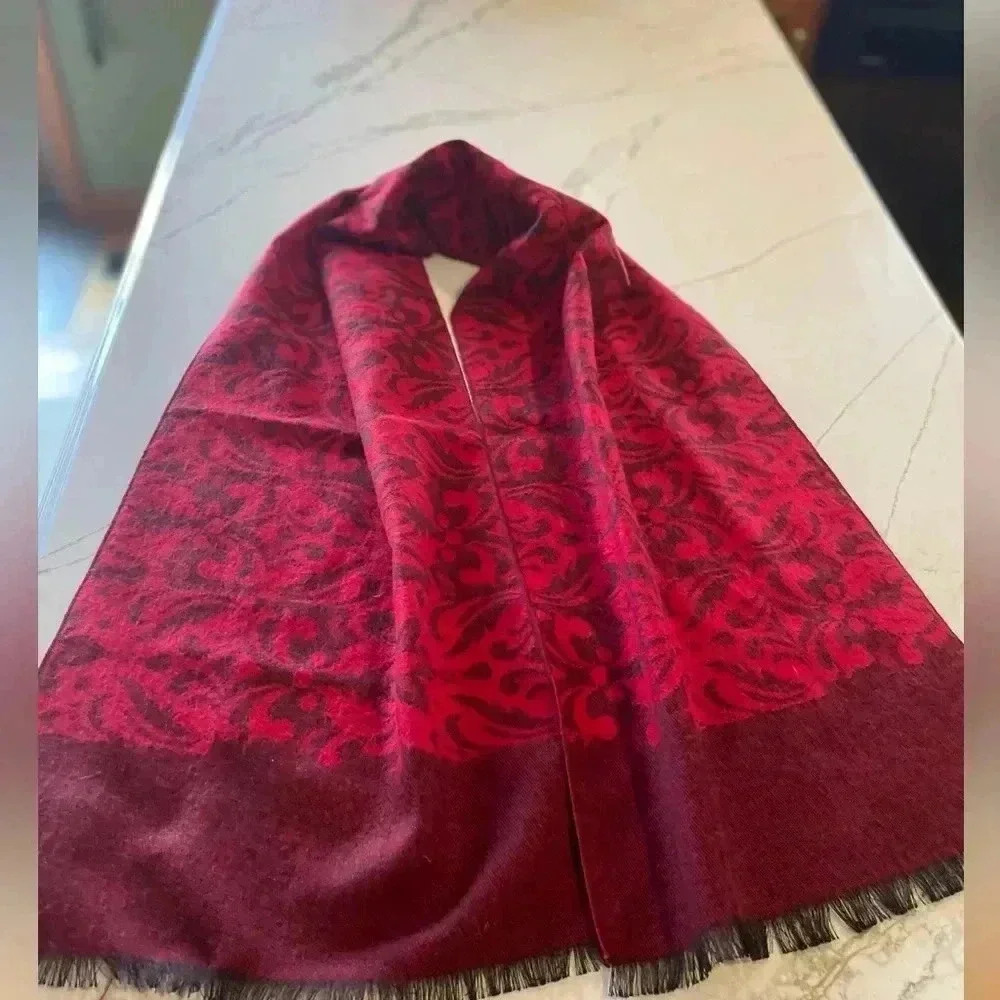 Woodward winter scarf